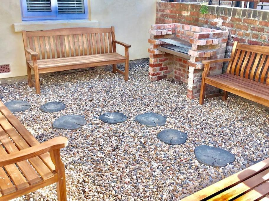 Tidesreach Filey, Sleeps 13, Close To Beach Exterior foto